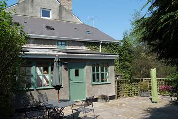 The patio-area.