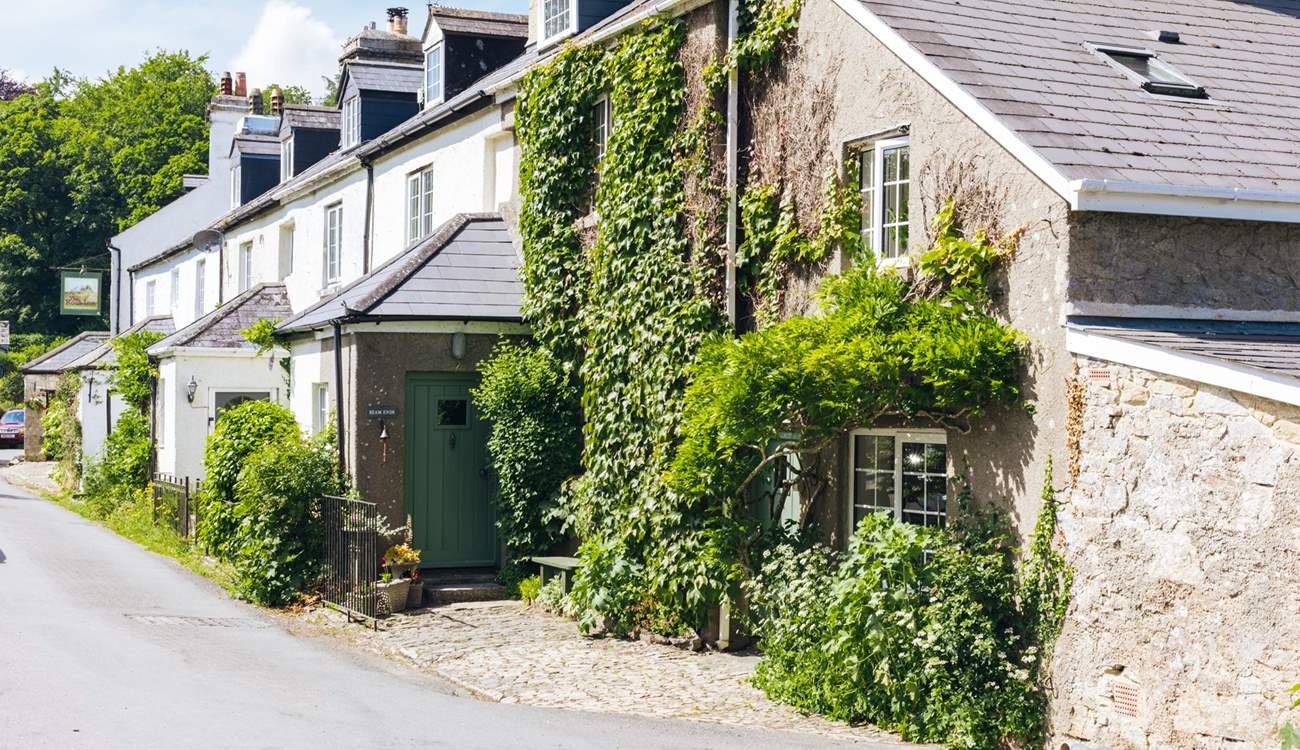 The village pub is a short stroll away.