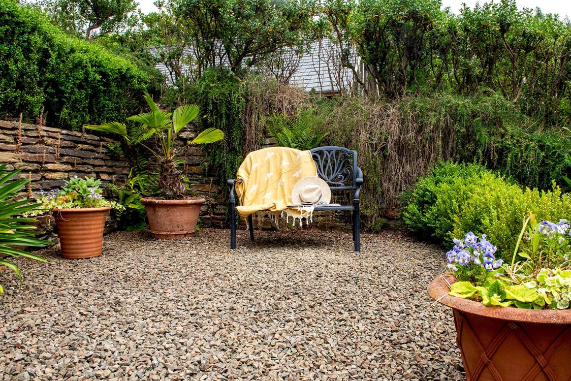 Another place to sit and enjoy the peace and tranquility at Pottery Cottage.