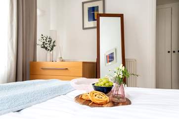 Breakfast in bed? Why not!
