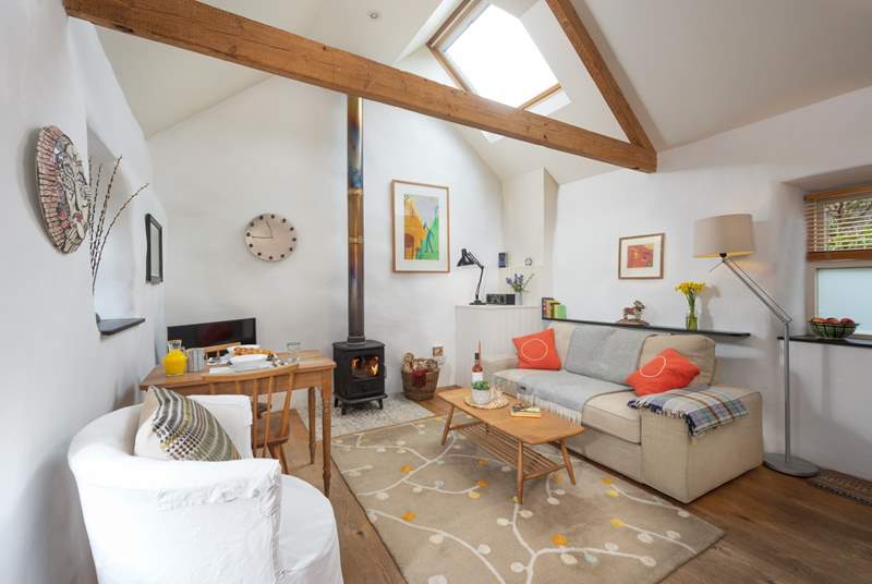 Warm and cosy, this gorgeous cottage is perfect for a holiday at any time of year.