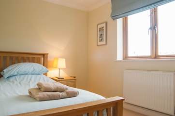 The single bedroom.