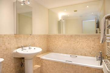 The family bathroom on the second floor, enjoy a long relaxing bubble bath on holiday.