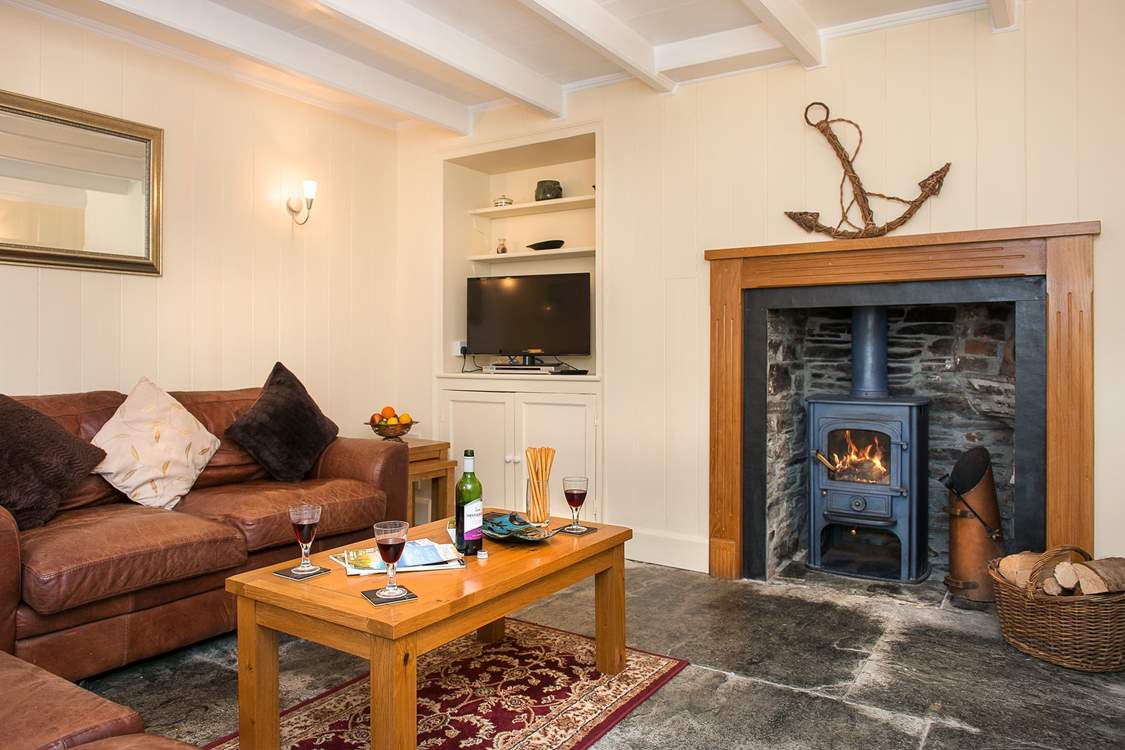 The wood-burner makes this an ideal retreat all year round.