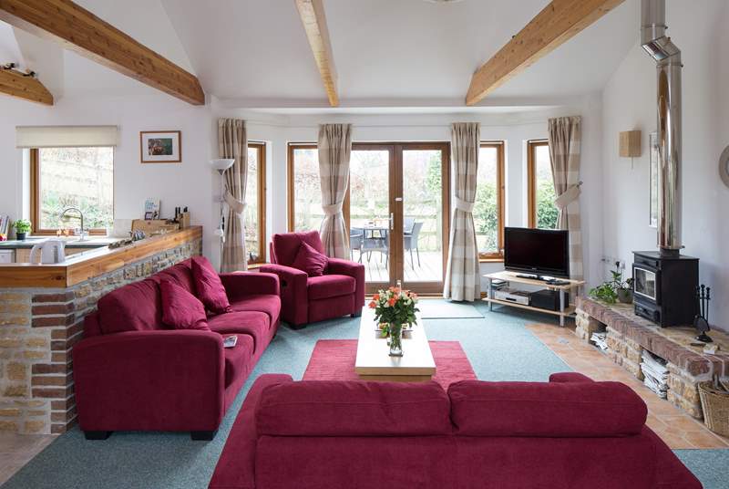The cottage has a lovely open plan design that allows you to spend time together.
