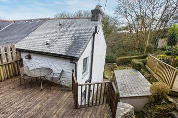 Raised decks for relaxing and woodland views await you.