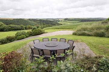 Another seating-area in the garden with gorgeous views.
