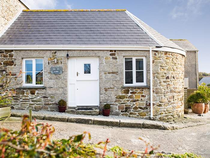 The Old Stable, Sleeps 2 in Mullion