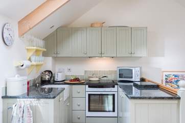 Perfectly designed whether you are making a three-course dinner or a quick cuppa.