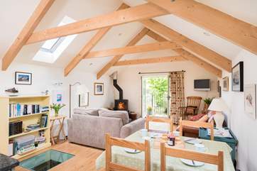 The high ceilings help to bring lots of light into this comfortable space.