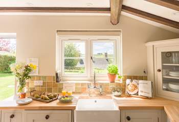 The garden views are just lovely and you can cook up a feast to a chorus of birdsong!