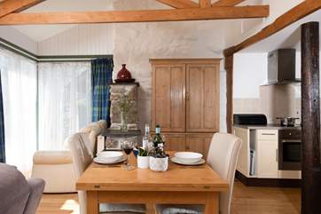 Open plan living makes it easy to serve up your meals
