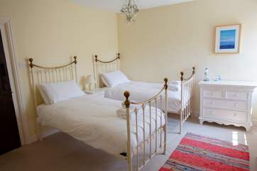 Another twin bedroom