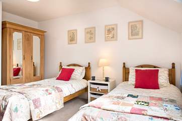 Bedroom 4 also has twin beds.