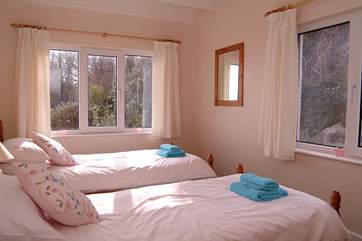 One of the twin bedrooms (Bedroom 3).