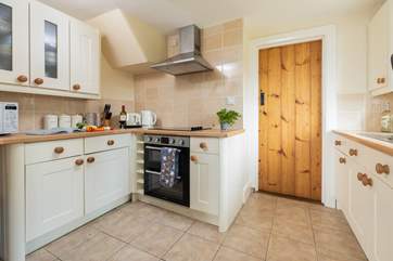 The kitchen has all the equipment you will need to cook a holiday meal.