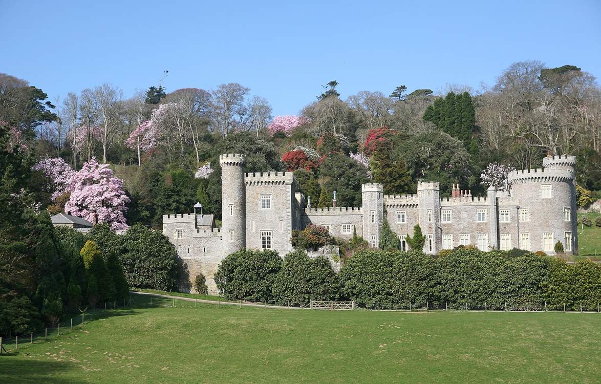 The Owners of Gilly Barn are also custodians of the Caerhays Estate near St Austell and they would love you to visit during your holiday if you have time.