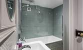 The en suite bathroom. - Thumbnail Image