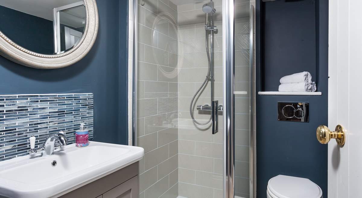 The stunning family shower-room. 