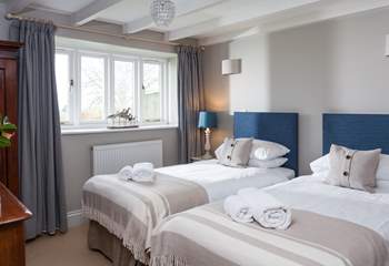 Beautiful bedroom 3 is furnished with versatile 'zip and link' (double or twin) beds, you choose! 