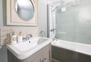 The ensuite bathroom.