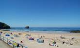 The family-friendly beach at Portreath is a twenty minute drive away. - Thumbnail Image