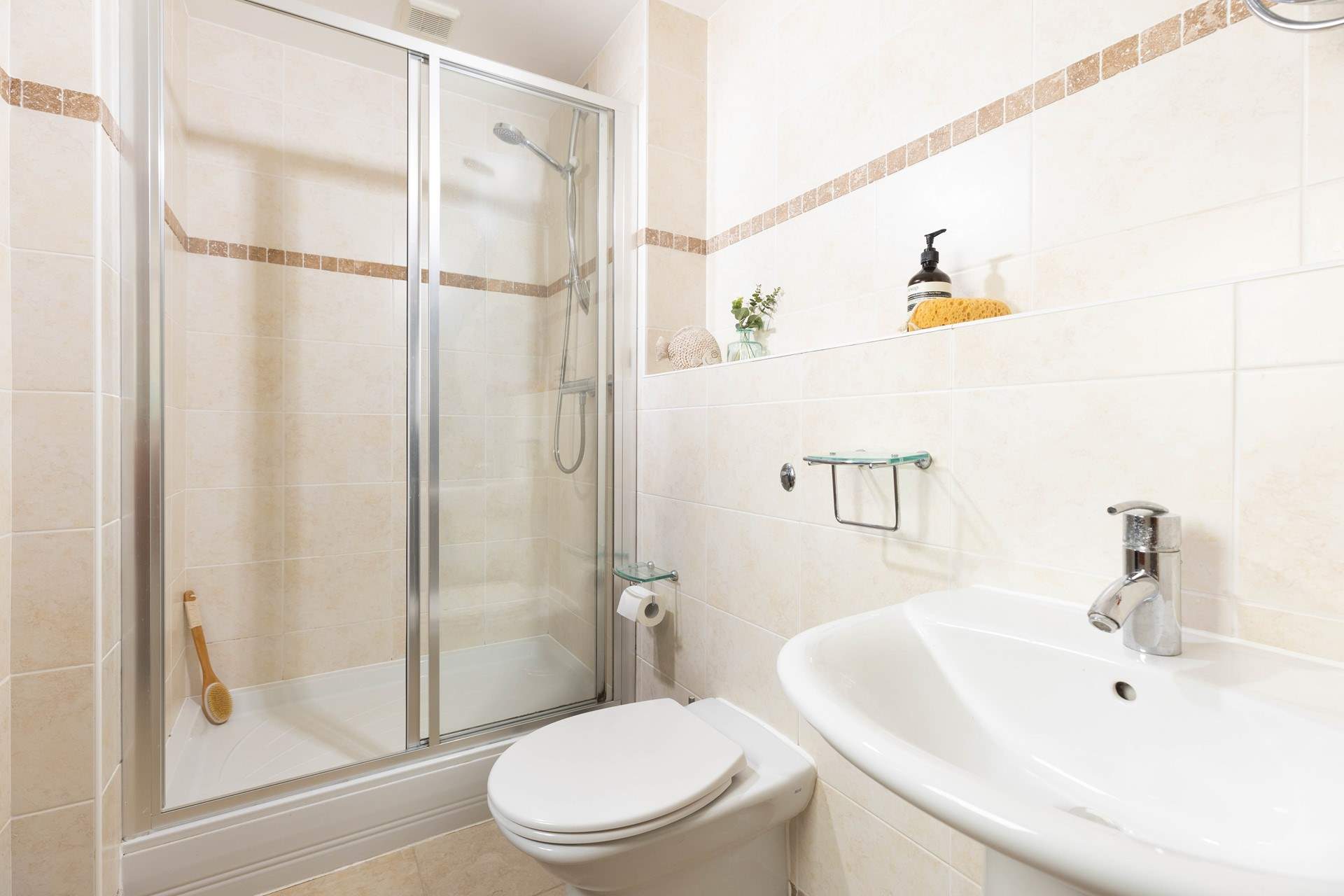 The en suite shower-room for the main bedroom. 