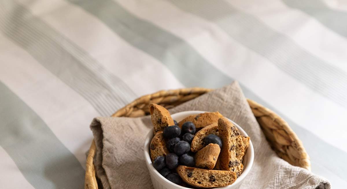 Breakfast in bed, yes please. 