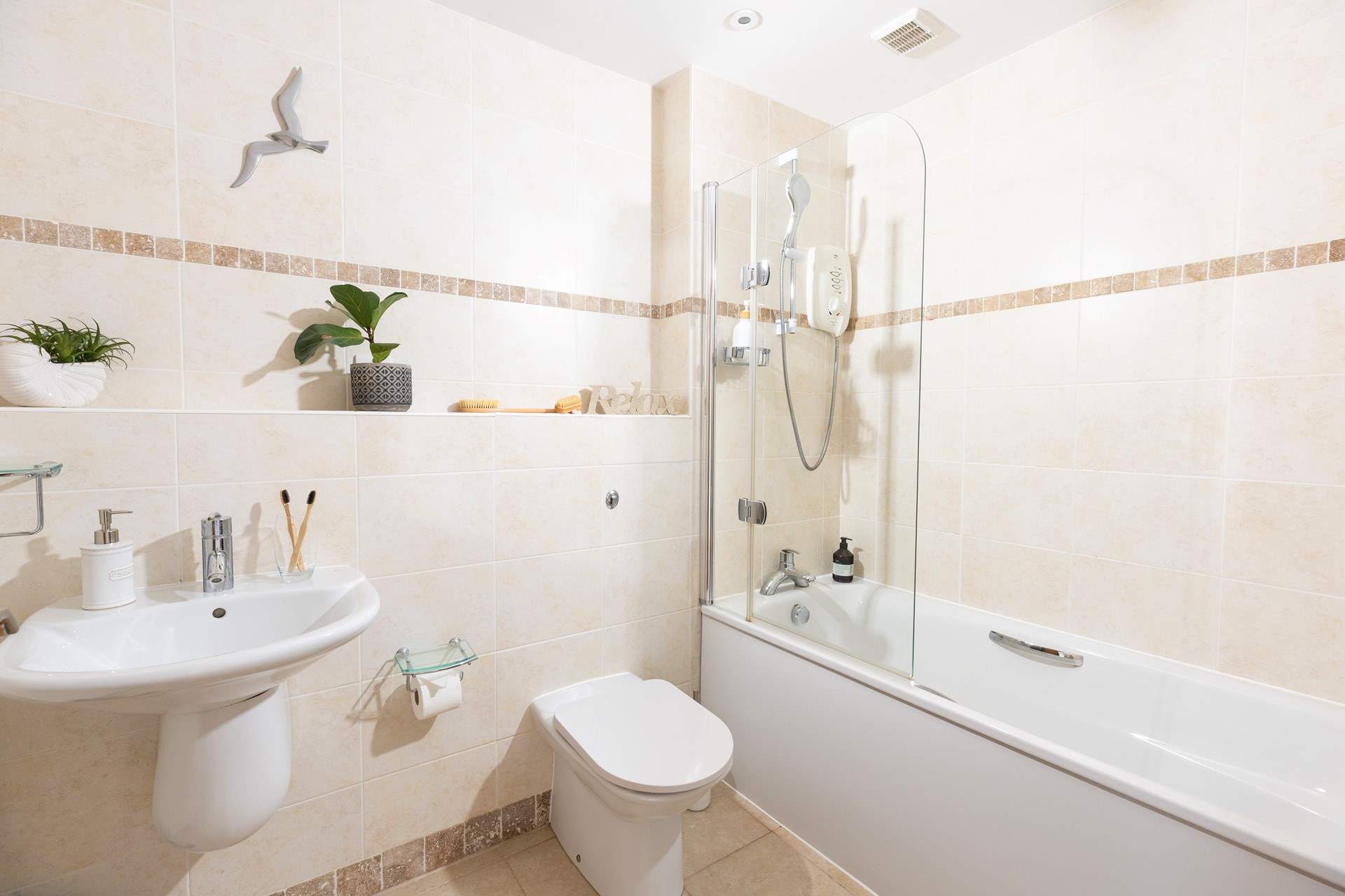 The family bathroom. 