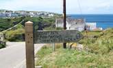 At the end of the drive the footpath sign shows the way. - Thumbnail Image