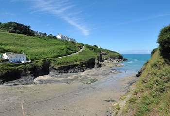The beach at Port Gaverne is ideal for children and it also has a fabulous pub.