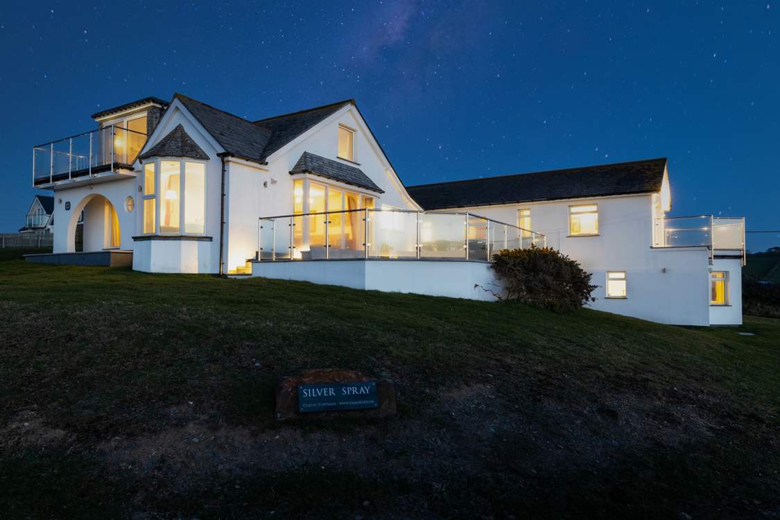 This is an amazing spot for some stargazing on a clear night, wrap up warm on a cool evening and spend time on the terrace locating the constellations.