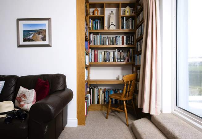 The snug also has a desk for those who might need to catch up on some work.