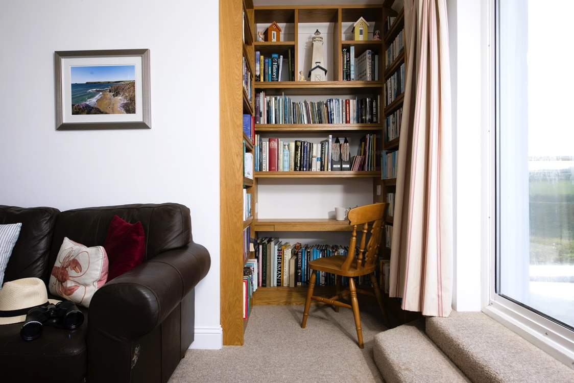 The snug also has a desk for those who might need to catch up on some work.