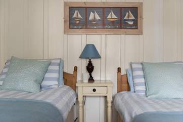 Fabulous coastal colours in this relaxing bedroom.