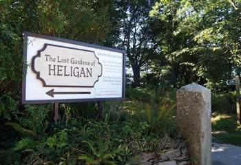 The Lost Gardens of Heligan are a 15 minute car drive away.