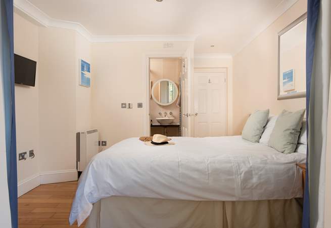 Bedroom 2 has an en suite shower-room.