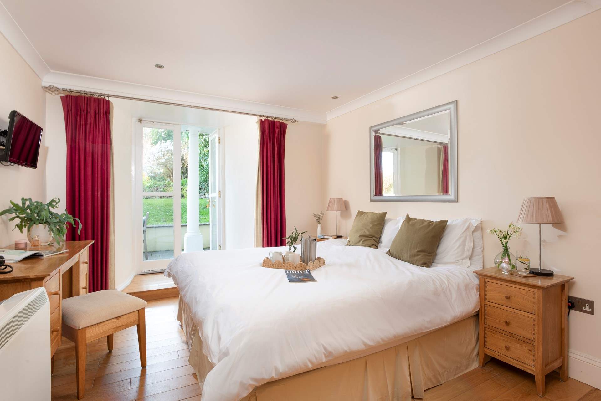 Bedroom 1 has 'zip and link' beds so can be set up as a Super king or twin beds - the choice is yours.