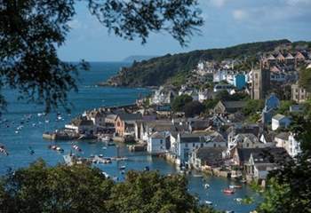Fowey is a vibrant waterside town with a great choice of places to eat and drink and independent shopping.