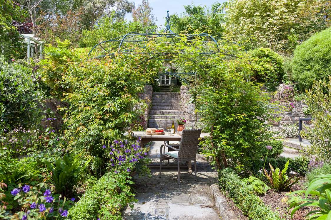 The garden at The Ship House is utterly stunning.