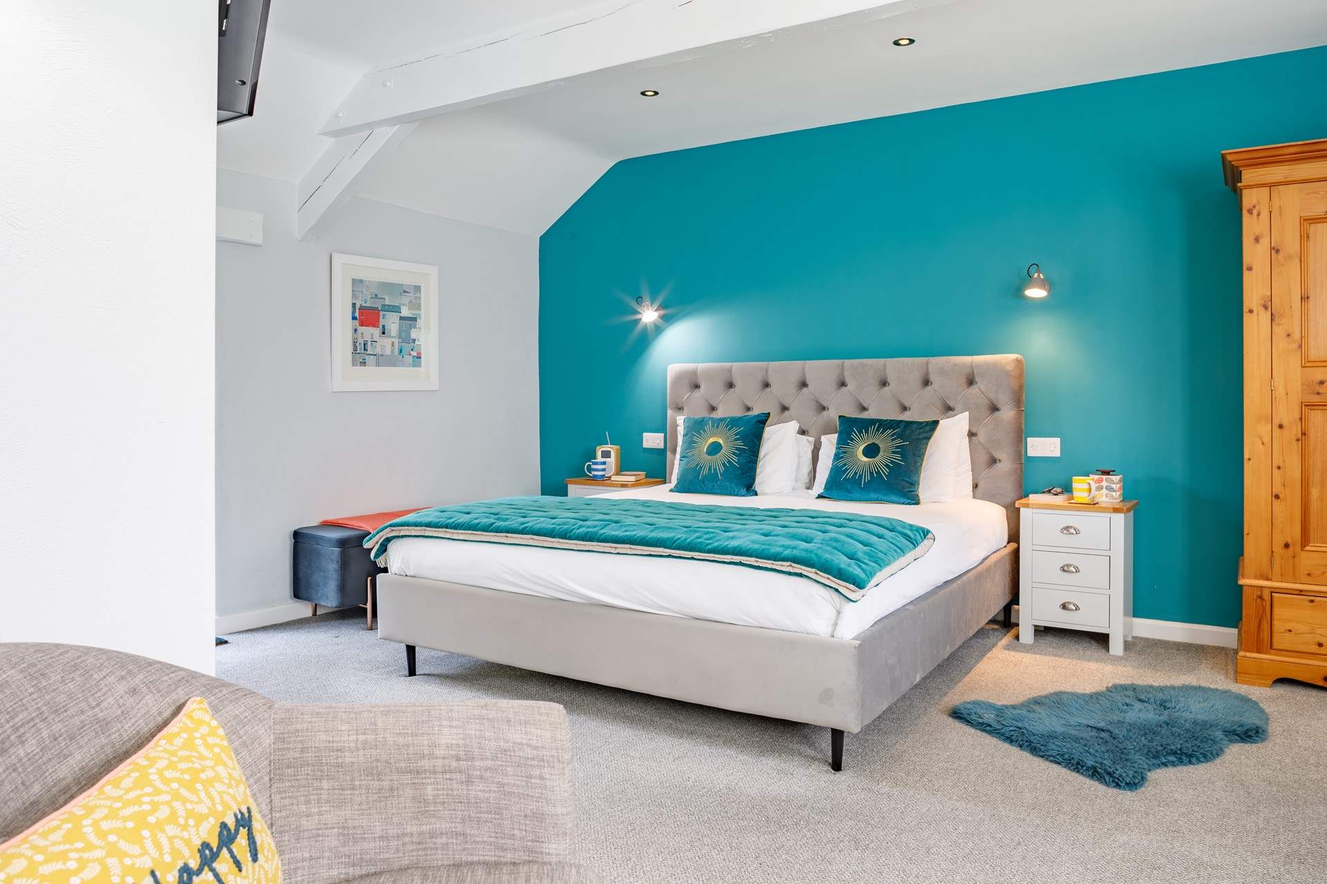 Daydream Cottage has three beautifully appointed bedrooms.