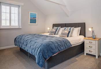 Delightful bedroom 2 has a 'zip and link' bed so it can be made up as a 6' super-king or .....