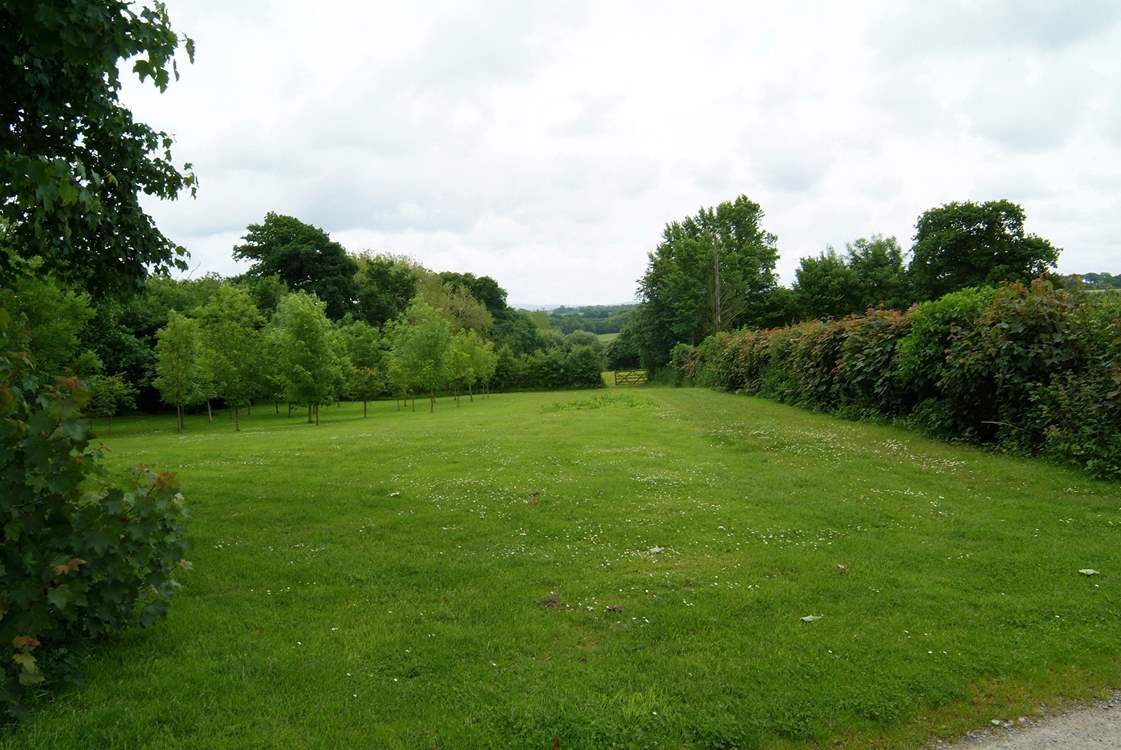 The grounds are stunning and offer a great space to relax and enjoy a picnic.