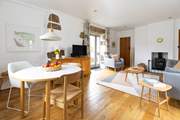 Enjoy a leisurely breakfast at the dining-table before heading out on a day trip.