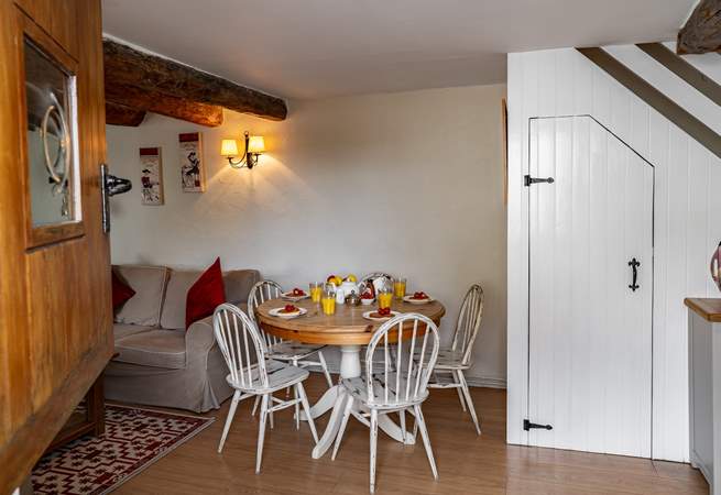 The front stable door will allow the outside in especially on those warm summer nights. 