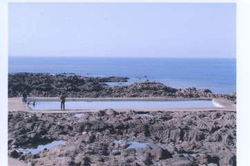 Westward Ho! has a sea-filled swimming pool close to the beach.