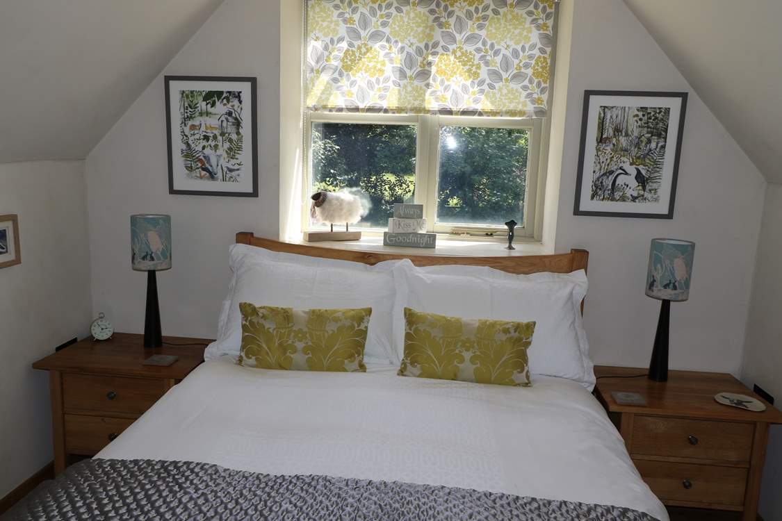 Fabulous Kelly Hoppen bed linens are a bedtime treat.