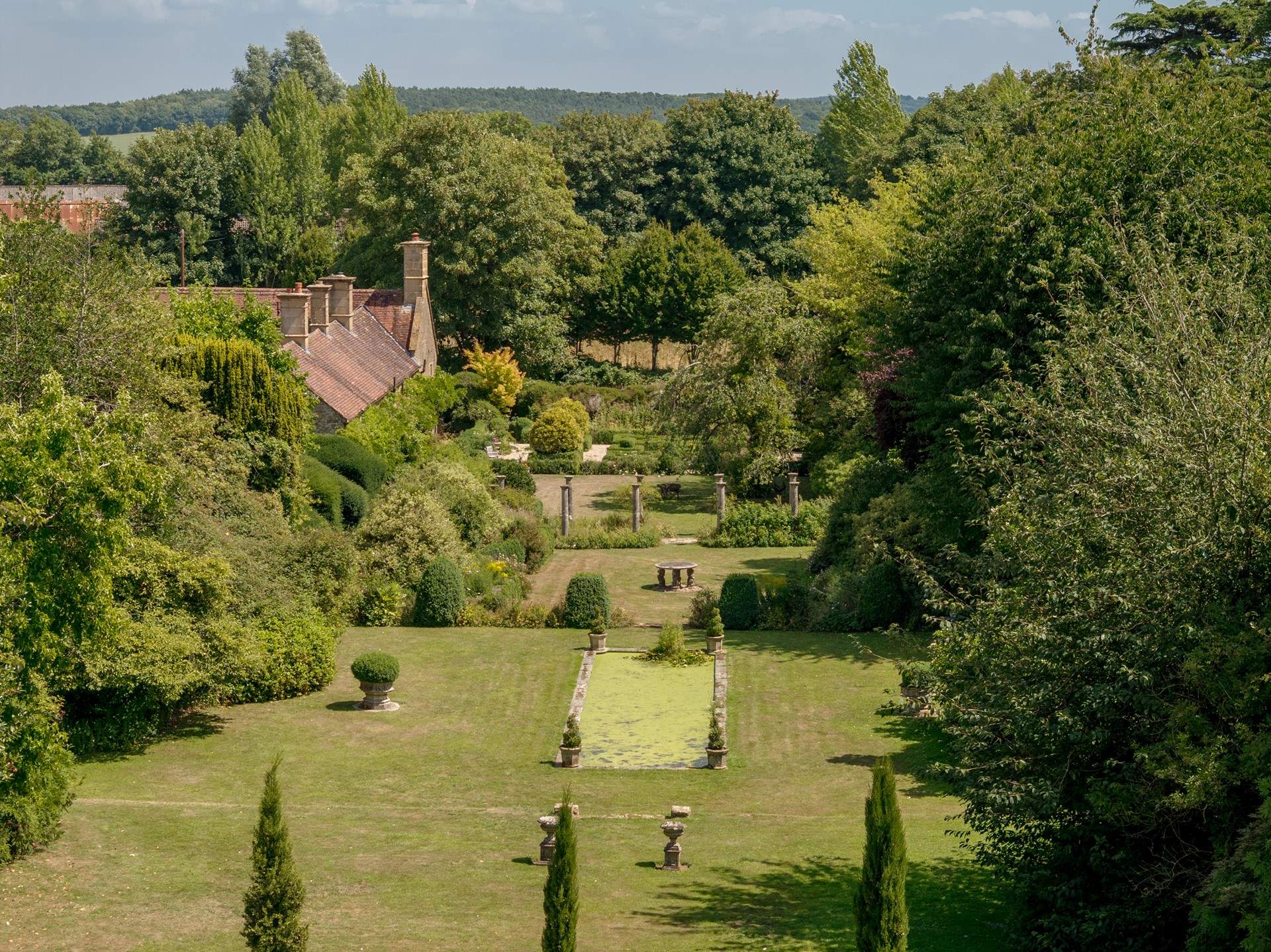 A sense of scale of just a part of the exquisite Manor House gardens for you to explore..