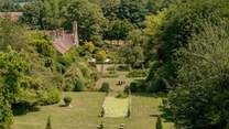 A sense of scale of just a part of the exquisite Manor House gardens for you to explore..