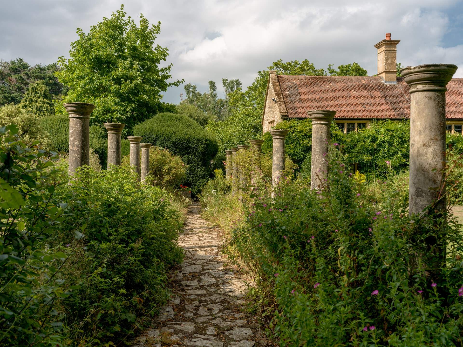 Historical features at every turn...